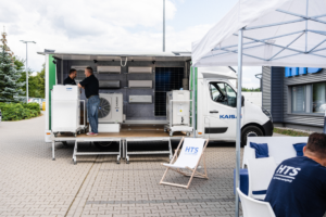 Mobilny Showroom Kaisai w HTS Polska Hurtownia klimatyzacji